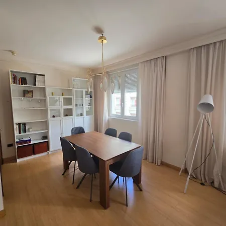 Lyrioshomes Reyes Catolicos Apartment Granada